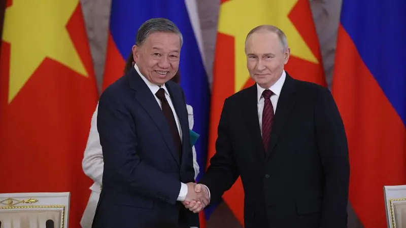 Việt Nam dùng ‘cơ chế ngầm’ mua vũ khí Nga nhằm tránh lệnh trừng phạt của Mỹ