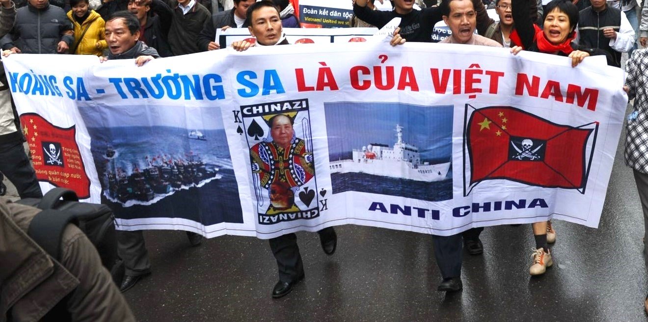 Tiền đề để giành lại Hoàng Sa